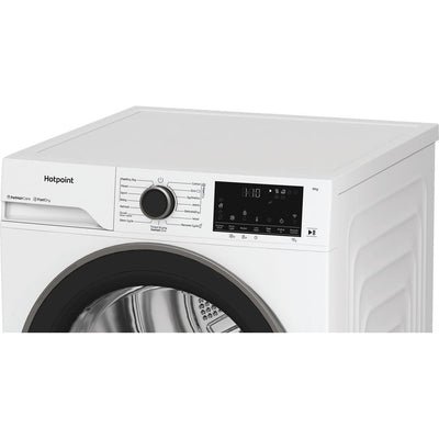 Hotpoint CHD94MWBSUK Freestanding 9kg Heat Pump Tumble Dryer with Fabric Care White